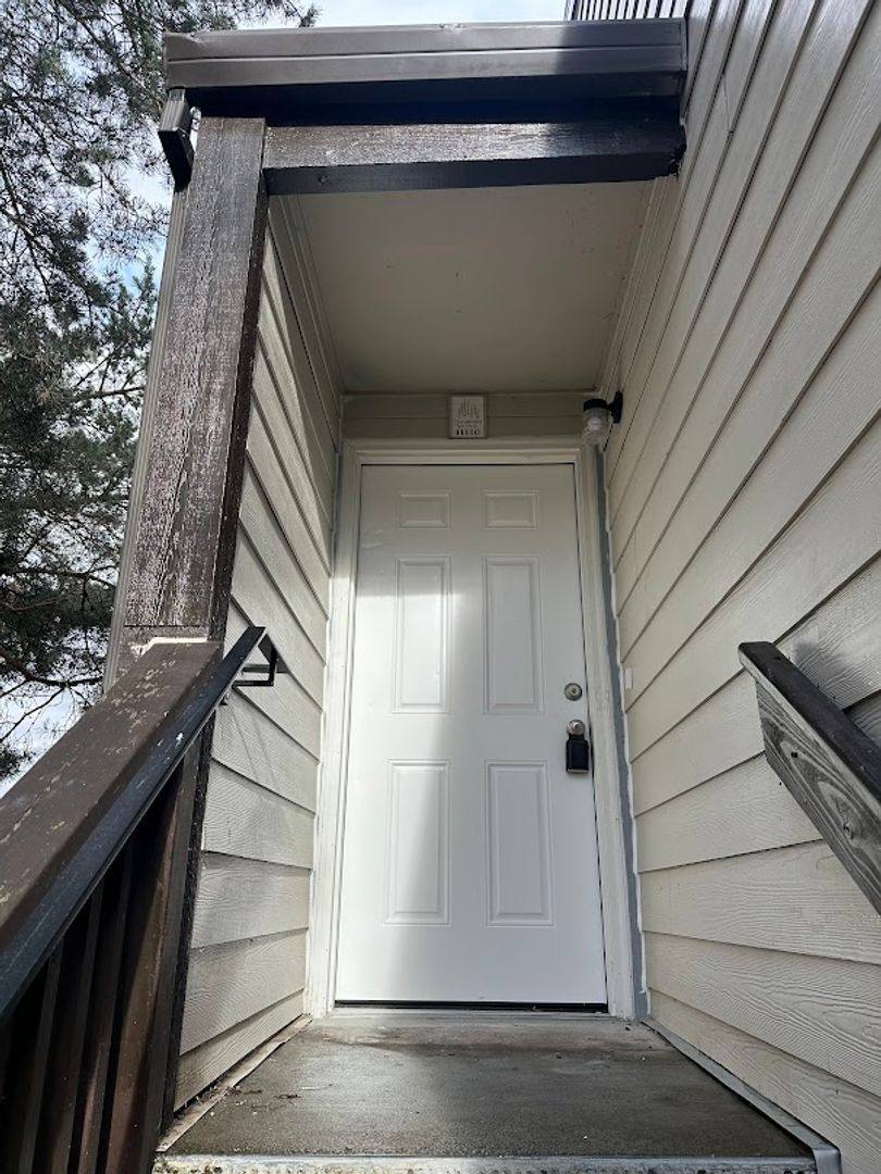 Apartment for rent at 11102-11130 SW 62nd Ave, Portland, OR 97219
