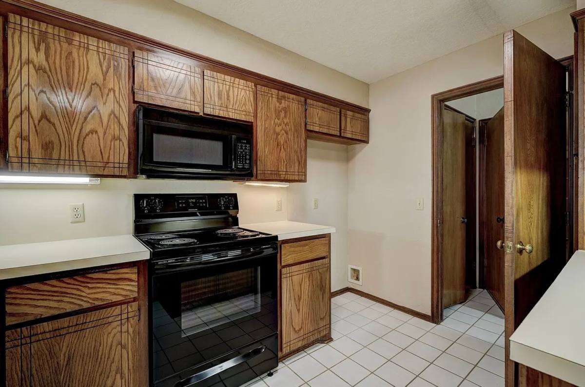 Townhouse for rent at 717 36th Ave, Norman, OK 73072