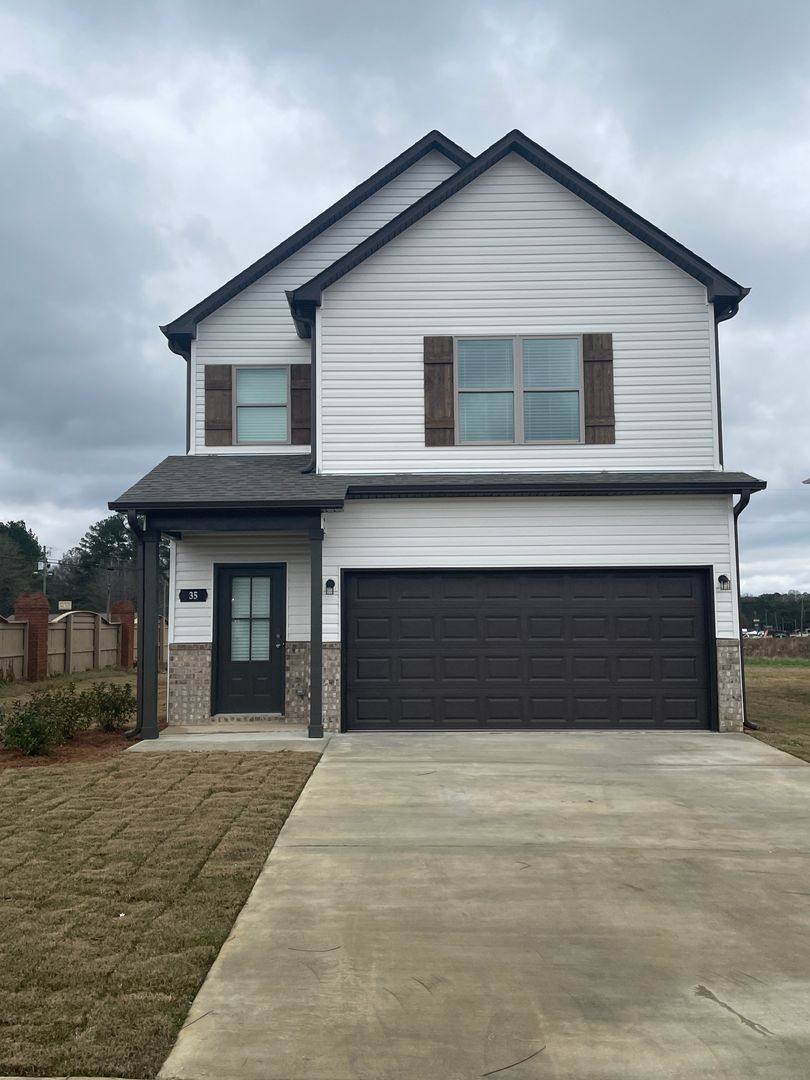 House for rent at 35 Cole Lane, Sylacauga, AL 35150