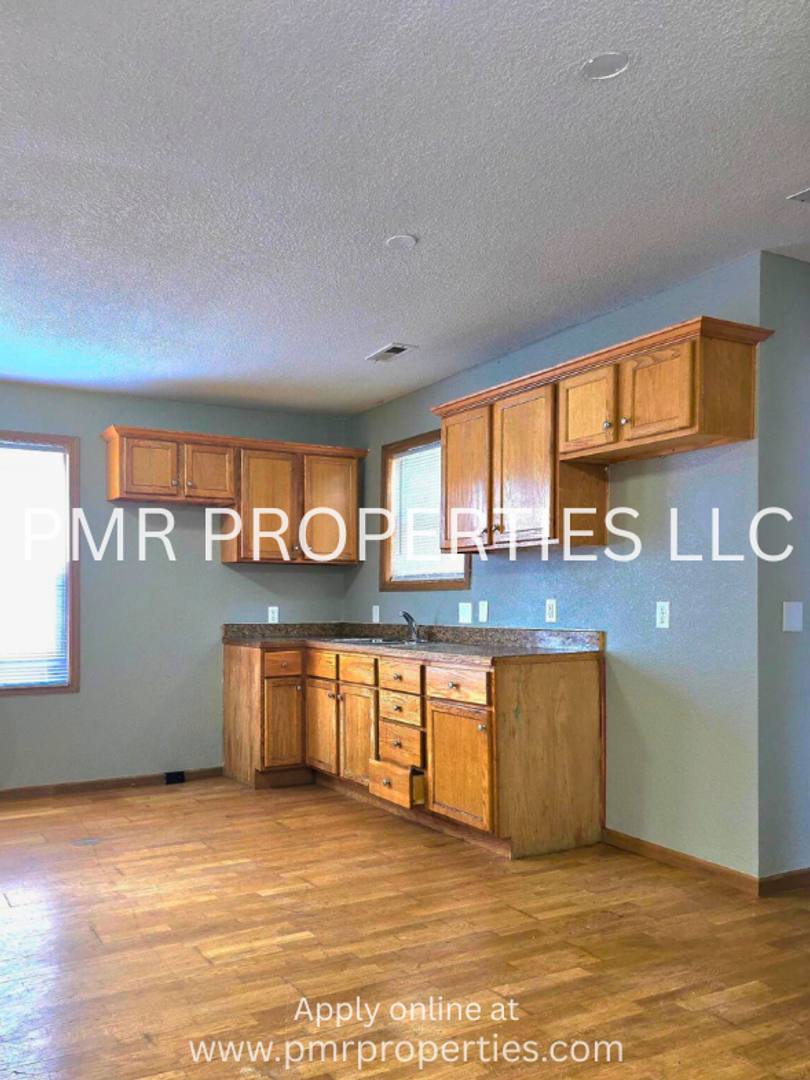 Apartment for rent at 1604 Jules St, Saint Joseph, MO 64501