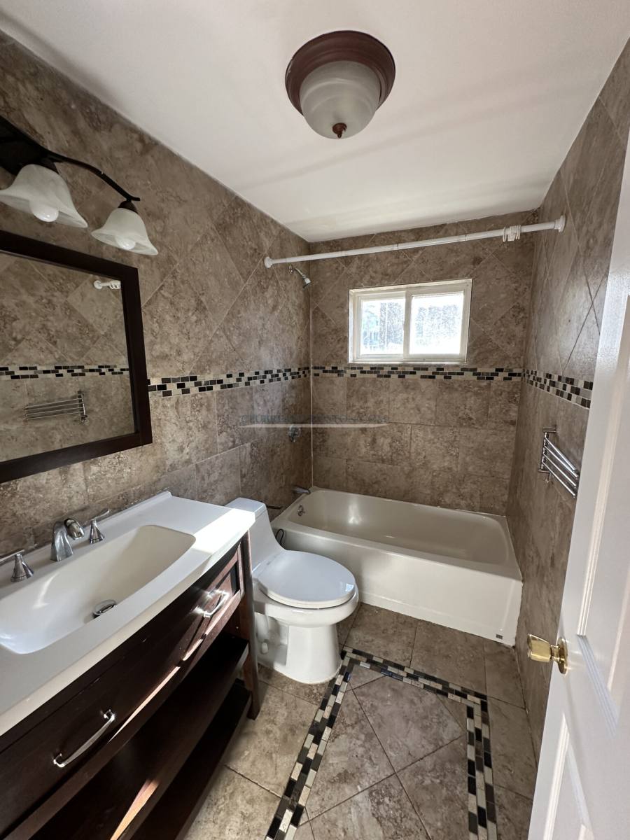 Apartment for rent at 21 Oxford Circle #21, Belmont, MA 02478