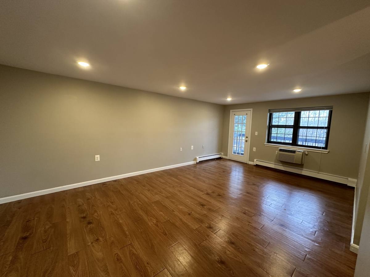Apartment for rent at 746 Highland Ave #321N, Needham Heights, MA 02494