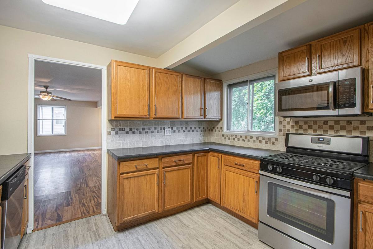 House for rent at 2426 Shasta Dr, Kalamazoo, MI 49004