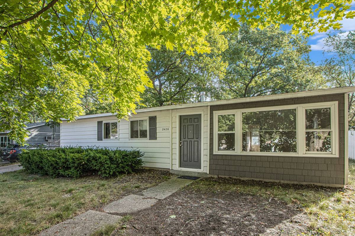 House for rent at 2426 Shasta Dr, Kalamazoo, MI 49004