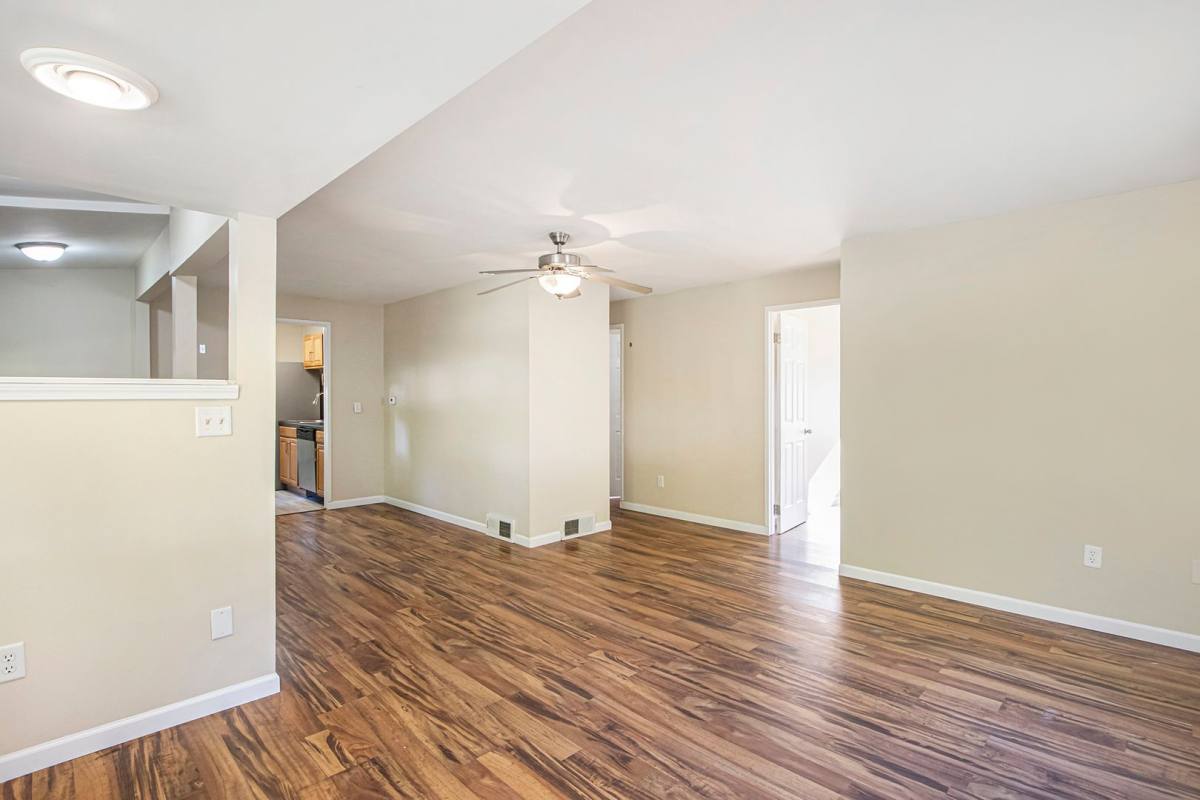 House for rent at 2426 Shasta Dr, Kalamazoo, MI 49004