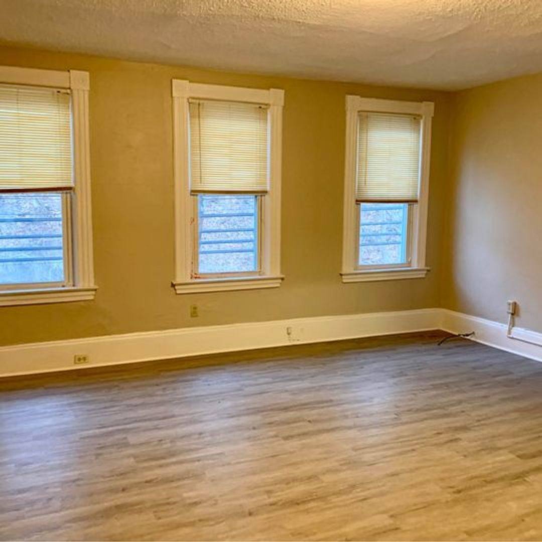 Apartment for rent at 2600-2602 Spring Garden, Pittsburgh, PA 15212