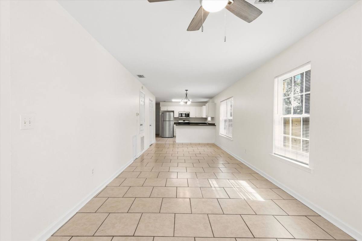 Apartment for rent at 735 Putnam Dr, Tallahassee, FL 32301
