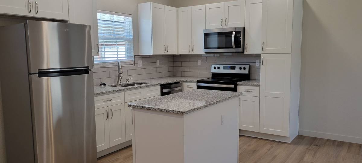 Apartment for rent at 2412 E 14th St, Clovis, NM 88101