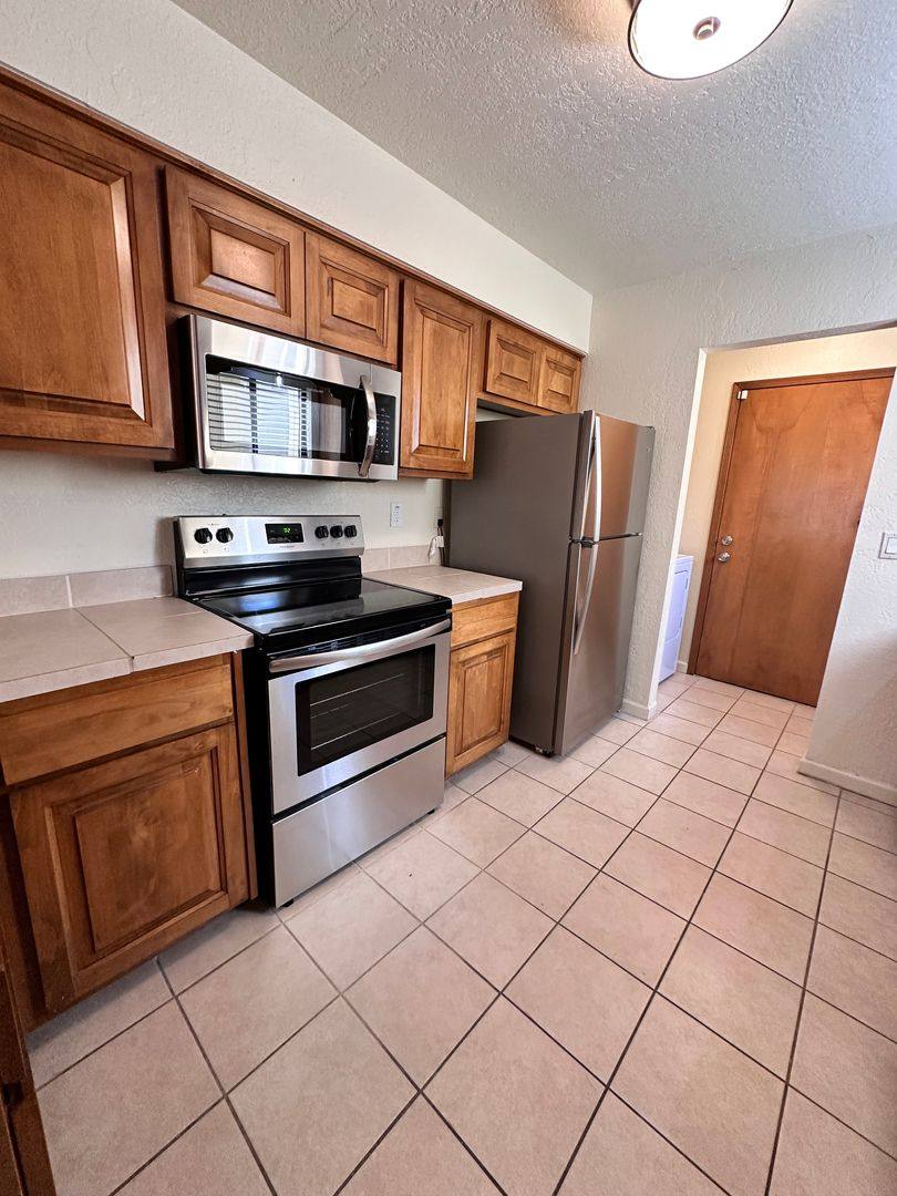 Townhouse for rent at 13123 Alice NE, Albuquerque, NM 87112