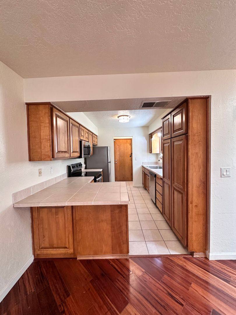 Townhouse for rent at 13123 Alice NE, Albuquerque, NM 87112