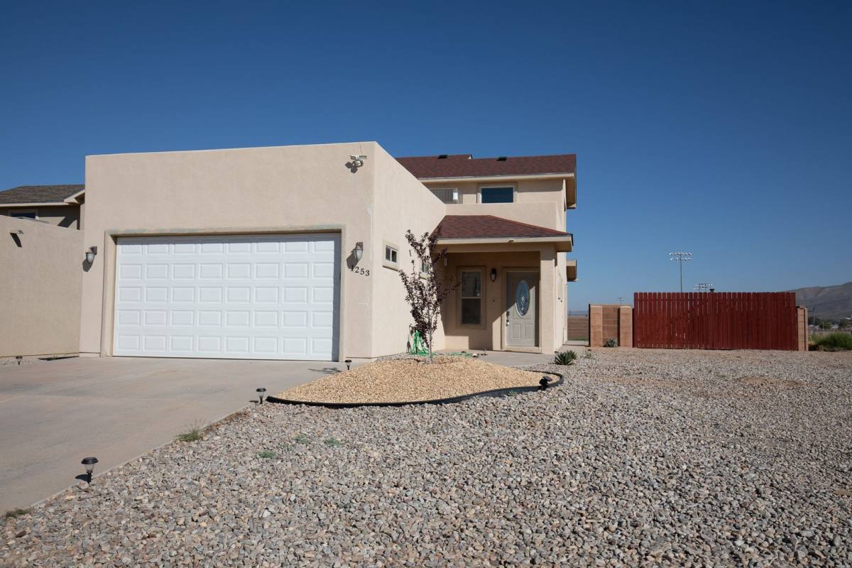 House for rent at 1253 San Miguel St, Alamogordo, NM 88310