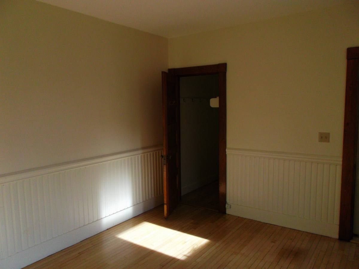 Apartment for rent at 29 Pleasant St, Marblehead, MA 01945