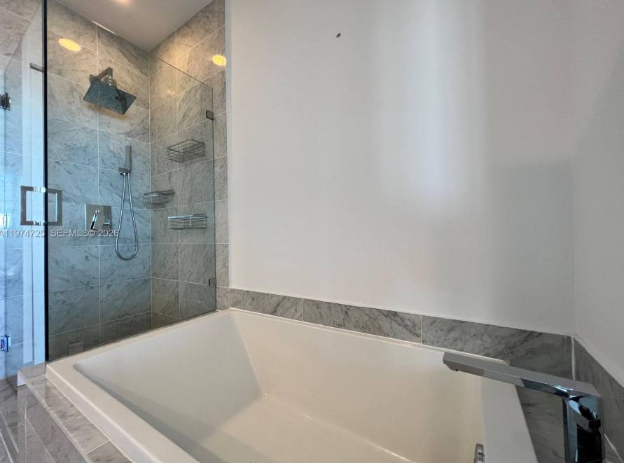 Apartment for rent at 801 S Miami Ave #5309, Miami, FL 33131