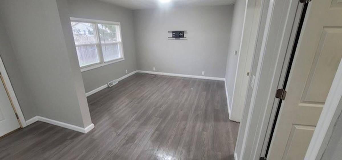Apartment for rent at 719 E Sangamon Ave, Rantoul, IL 61866