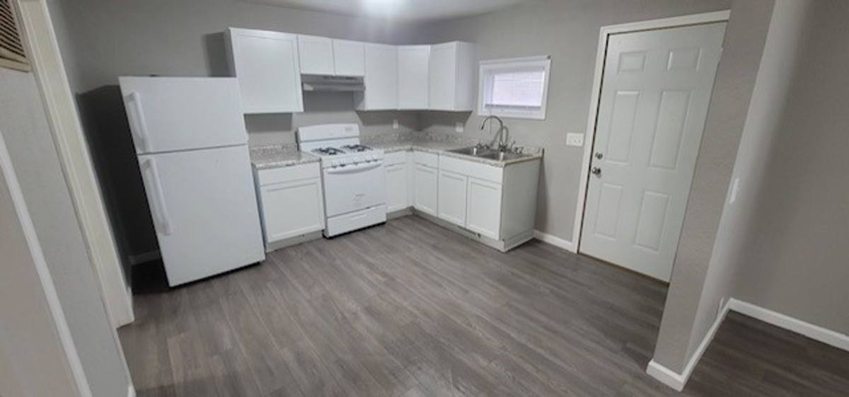 Apartment for rent at 719 E Sangamon Ave, Rantoul, IL 61866