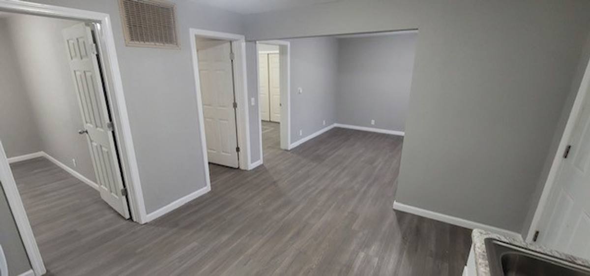 Apartment for rent at 719 E Sangamon Ave, Rantoul, IL 61866