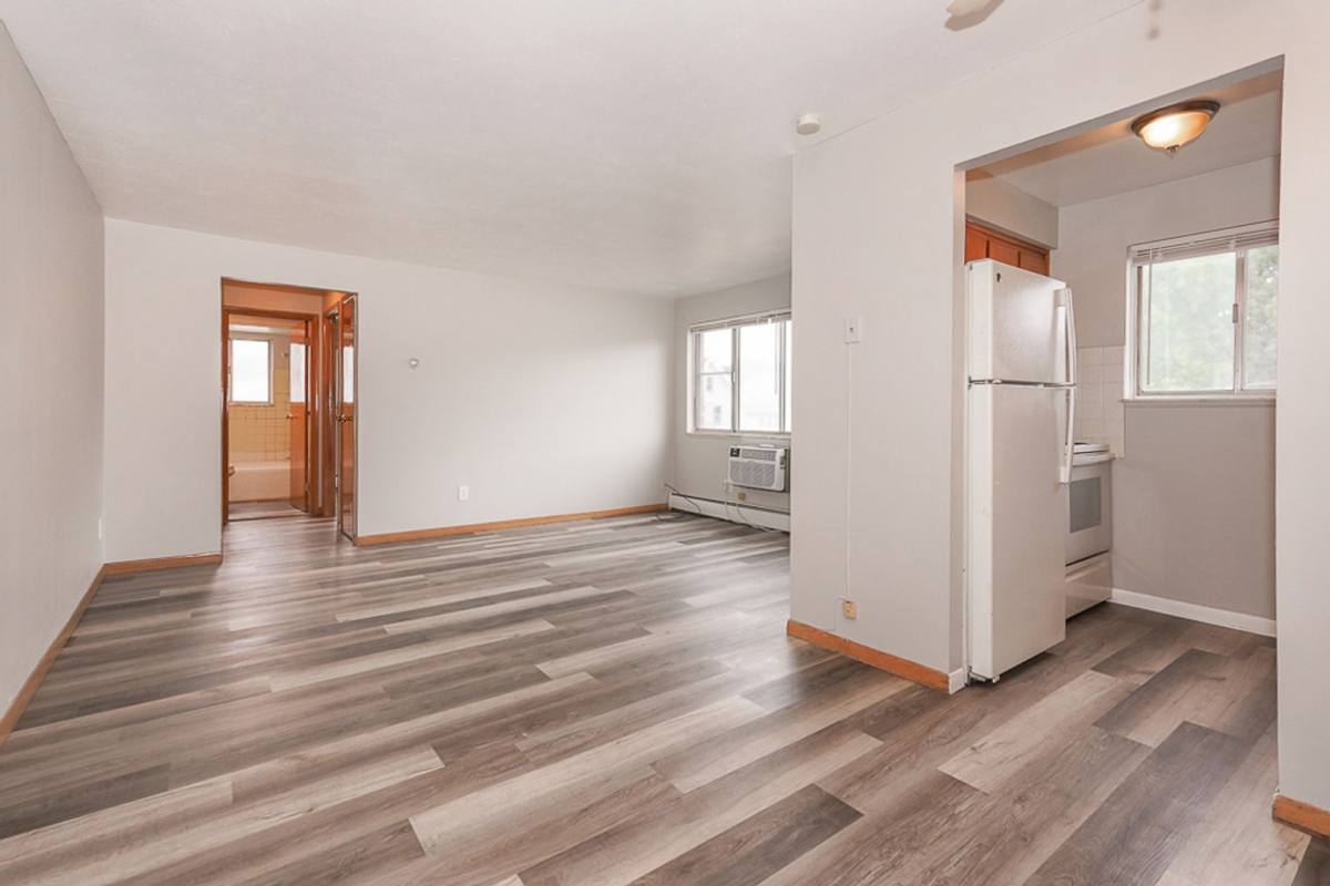 Apartment for rent at 4224 W 20 St, Cleveland, OH 44109