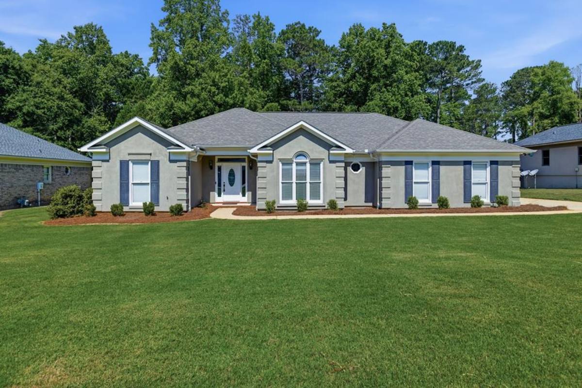 House for rent at 867 Lismore Dr, Columbus, GA 31904