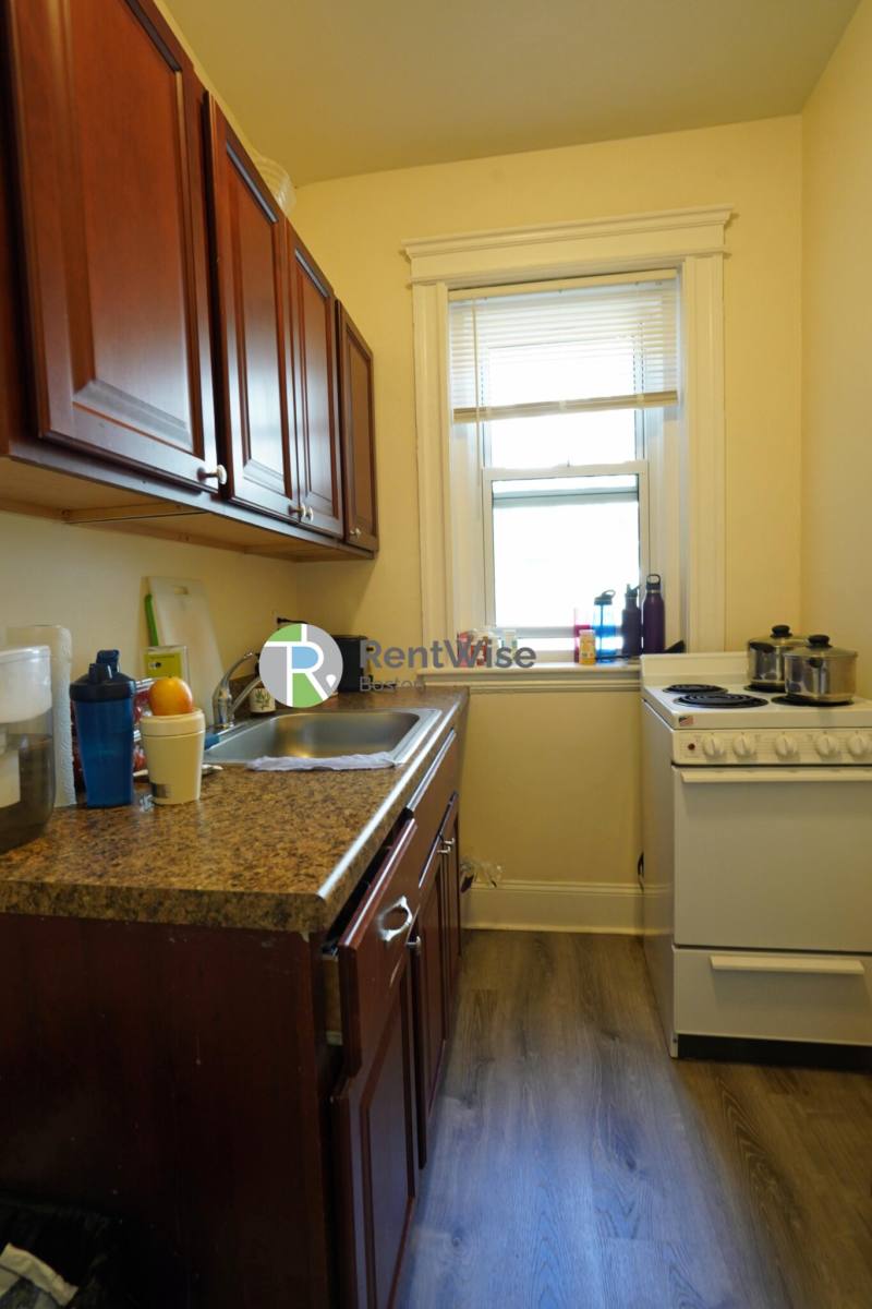 Apartment for rent at 1844 Commonwealth Ave #6, Brighton, MA 02135