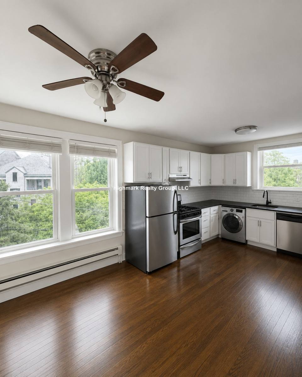 Apartment for rent at 918 Green Bay Rd #G3, Winnetka, IL 60093