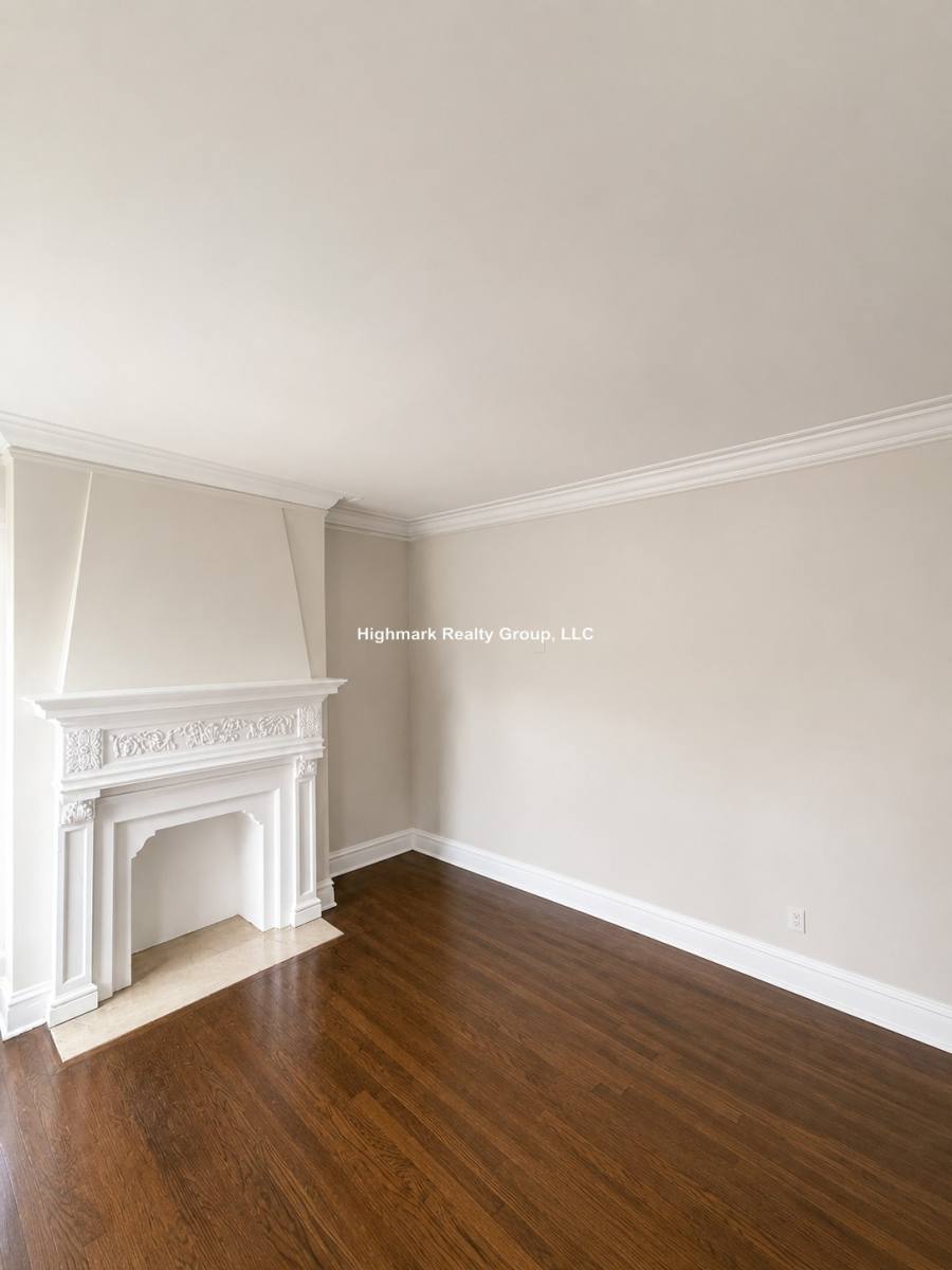 Apartment for rent at 918 Green Bay Rd #G3, Winnetka, IL 60093
