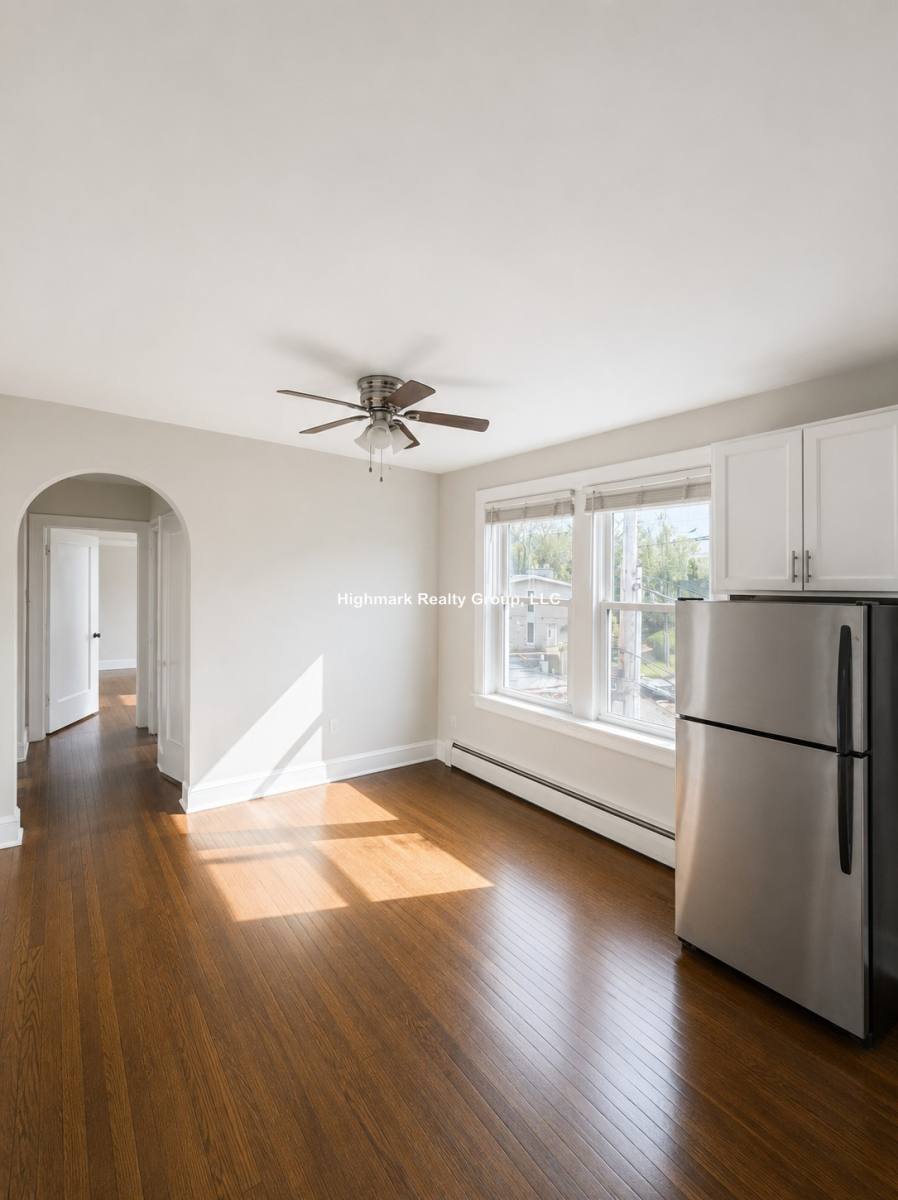 Apartment for rent at 918 Green Bay Rd #G3, Winnetka, IL 60093