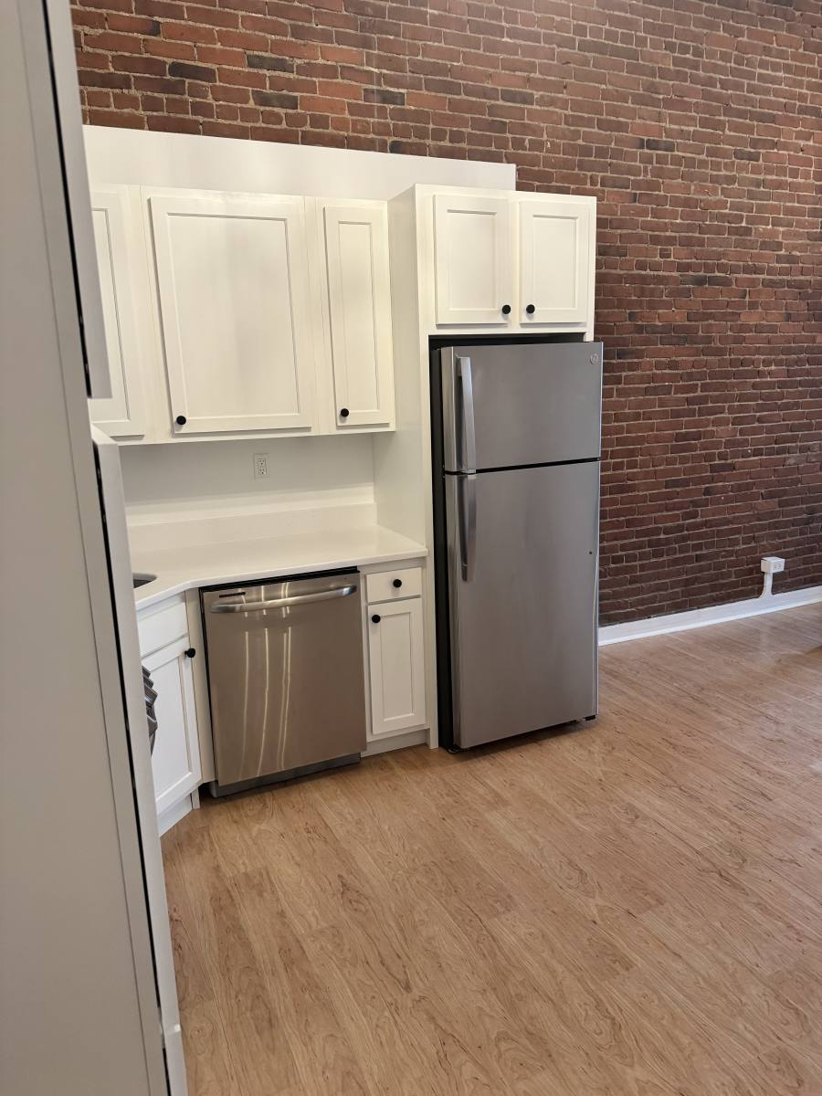 Apartment for rent at 254 Friend St #1, Boston, MA 02113