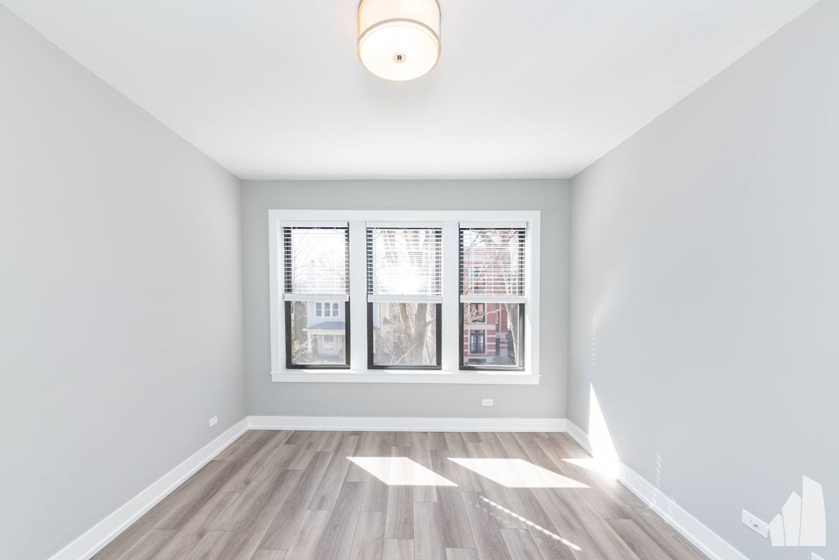 Apartment for rent at 3939 N Janssen Ave #3S, Chicago, IL 60613