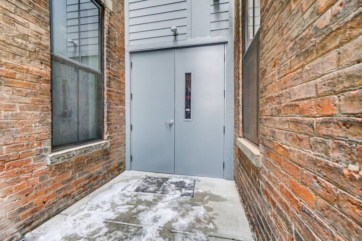 Apartment for rent at 12-14 E 15th St, Cincinnati, OH 45202