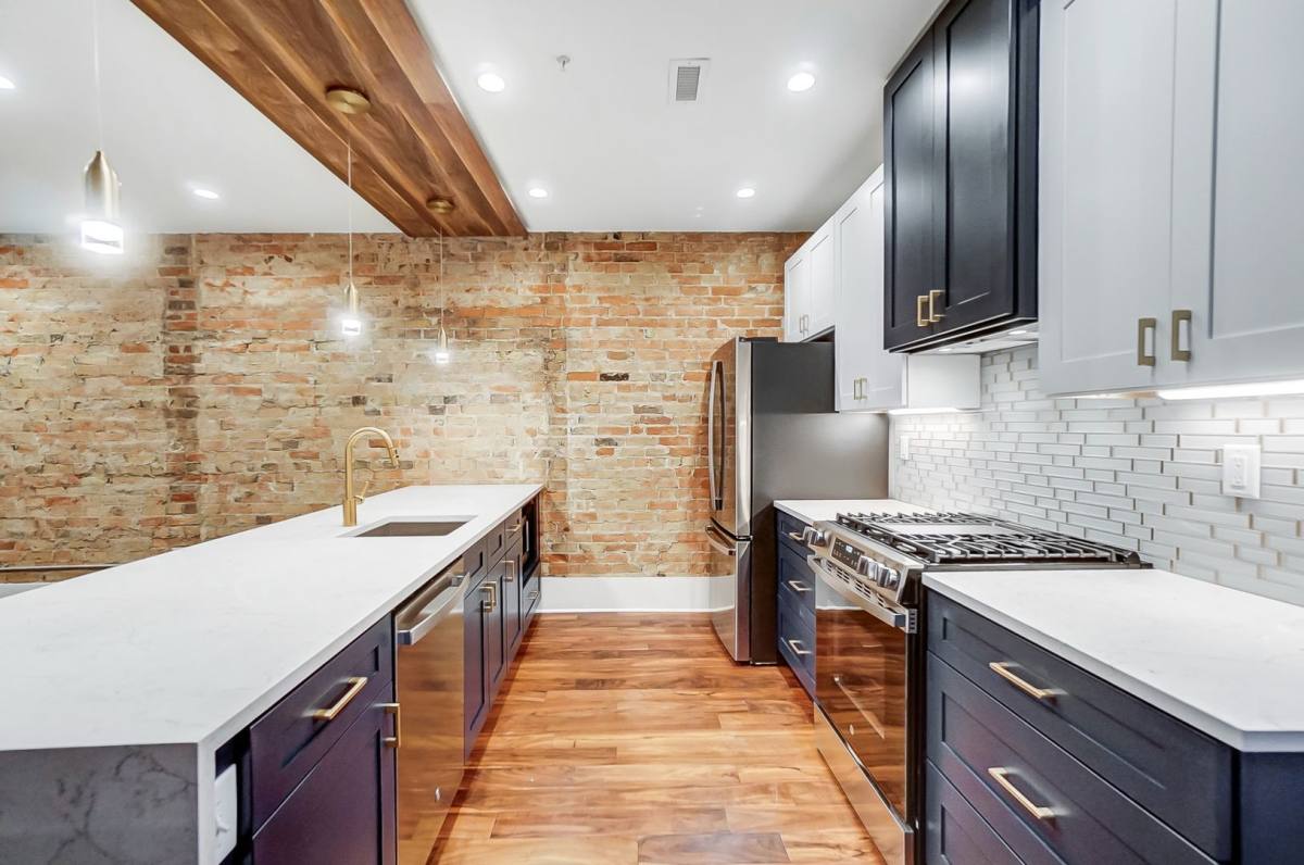 Apartment for rent at 12-14 E 15th St, Cincinnati, OH 45202
