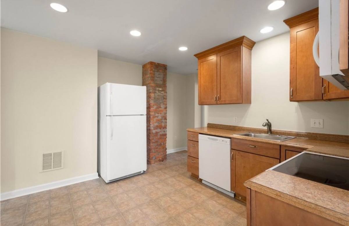 House for rent at 1934 Huron, Pittsburgh, PA 15203