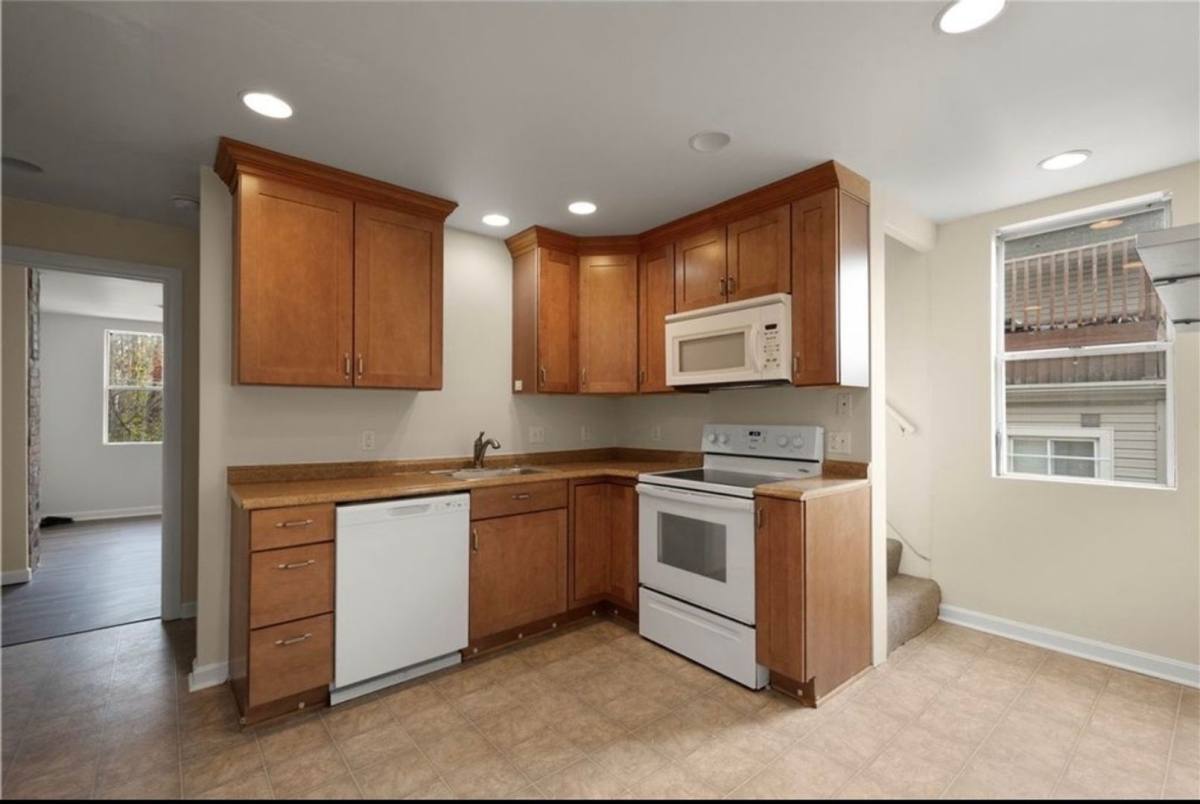 House for rent at 1934 Huron, Pittsburgh, PA 15203