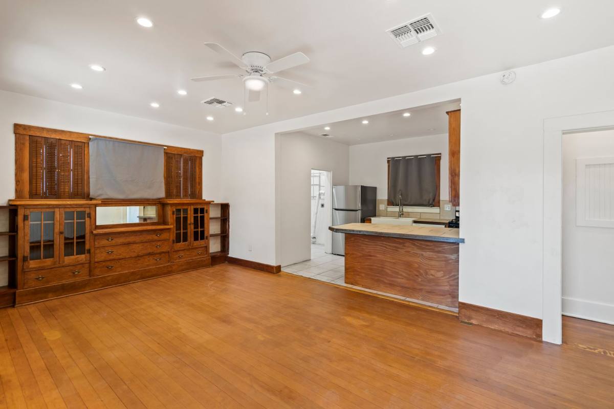 Apartment for rent at 1541 E Mabel, Tucson, AZ 85719