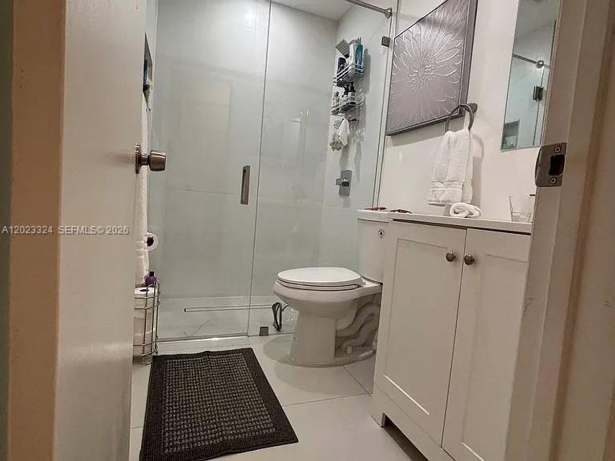 Townhouse for rent at 8304 Dundee Terrace, Hialeah, FL 33016