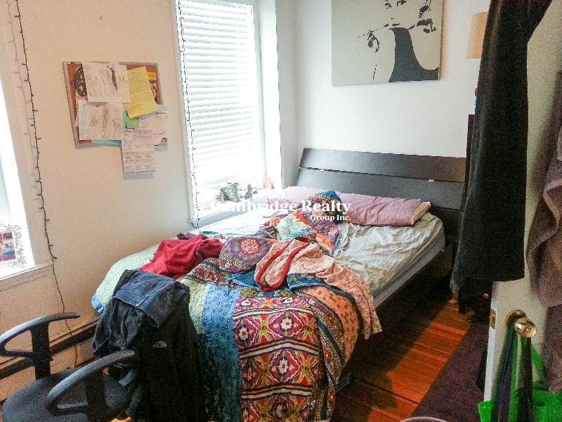 Apartment for rent at 526 Harvard St #3T, Allston, MA 02134