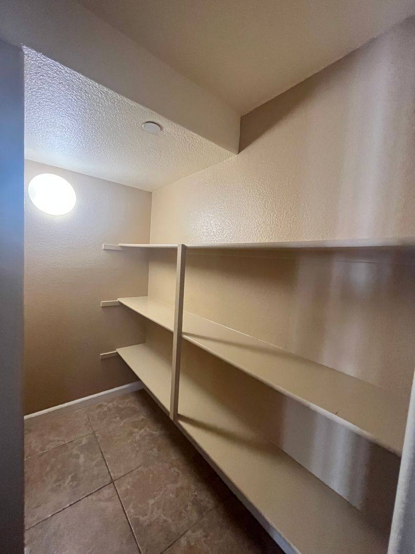 House for rent at 50 Regency Park Circle, Sacramento, CA 95835