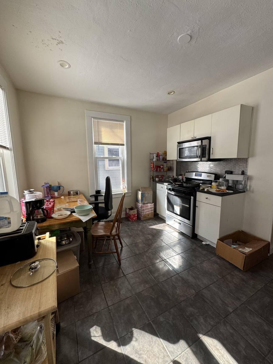 House for rent at 108 Hyde Park Ave #1, Jamaica Plain, MA 02130