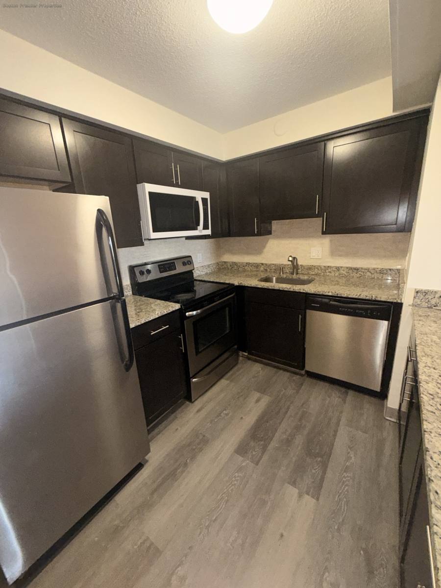 Condo for rent at 1025 Hancock St #12 D, Quincy, MA 02169
