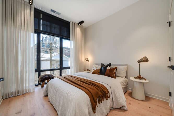 Apartment for rent at 1257 N Ashland Ave #504, Chicago, IL 60622