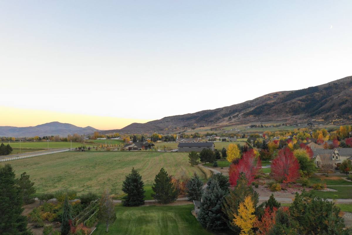 House for rent at 3203 E 4650 N, Eden, UT 84310