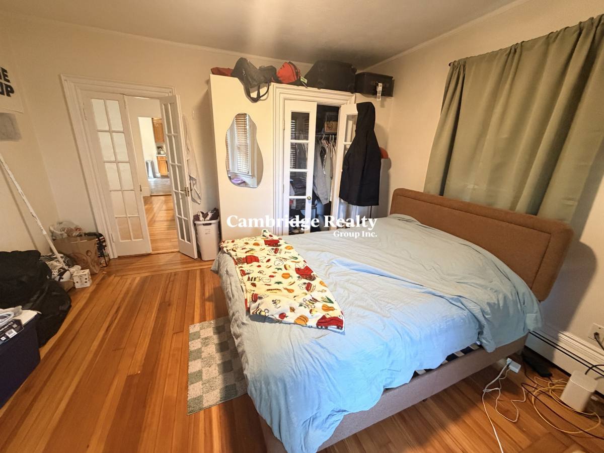 House for rent at 19 Berkeley St #1, Somerville, MA 02143