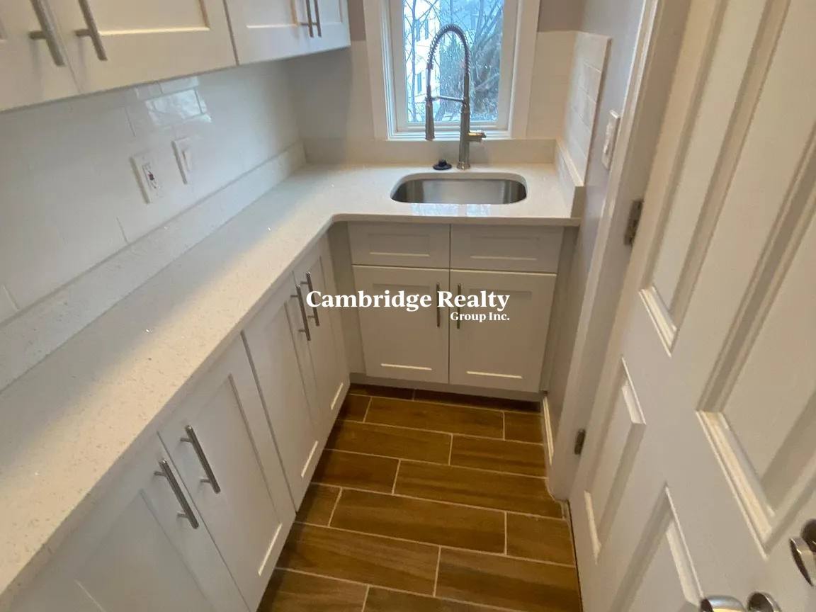 Apartment for rent at 9-11 Houghton St #3, Somerville, MA 02143