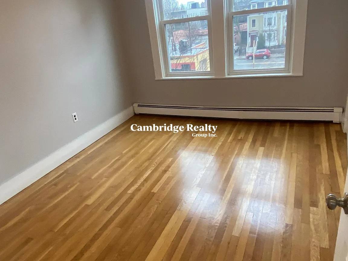Apartment for rent at 9-11 Houghton St #3, Somerville, MA 02143