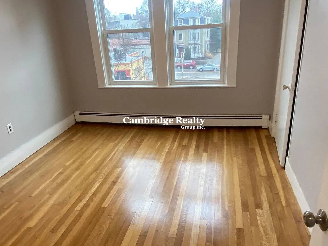 Apartment for rent at 9-11 Houghton St #3, Somerville, MA 02143