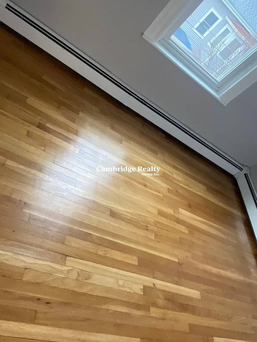 Apartment for rent at 9-11 Houghton St #3, Somerville, MA 02143