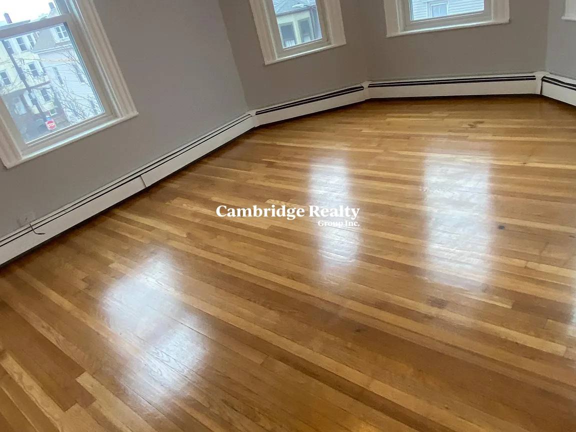 Apartment for rent at 9-11 Houghton St #3, Somerville, MA 02143