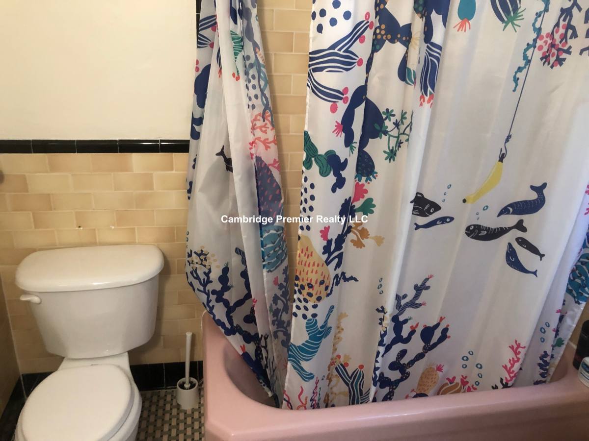 Apartment for rent at 504 Beacon St #32, Boston, MA 02115