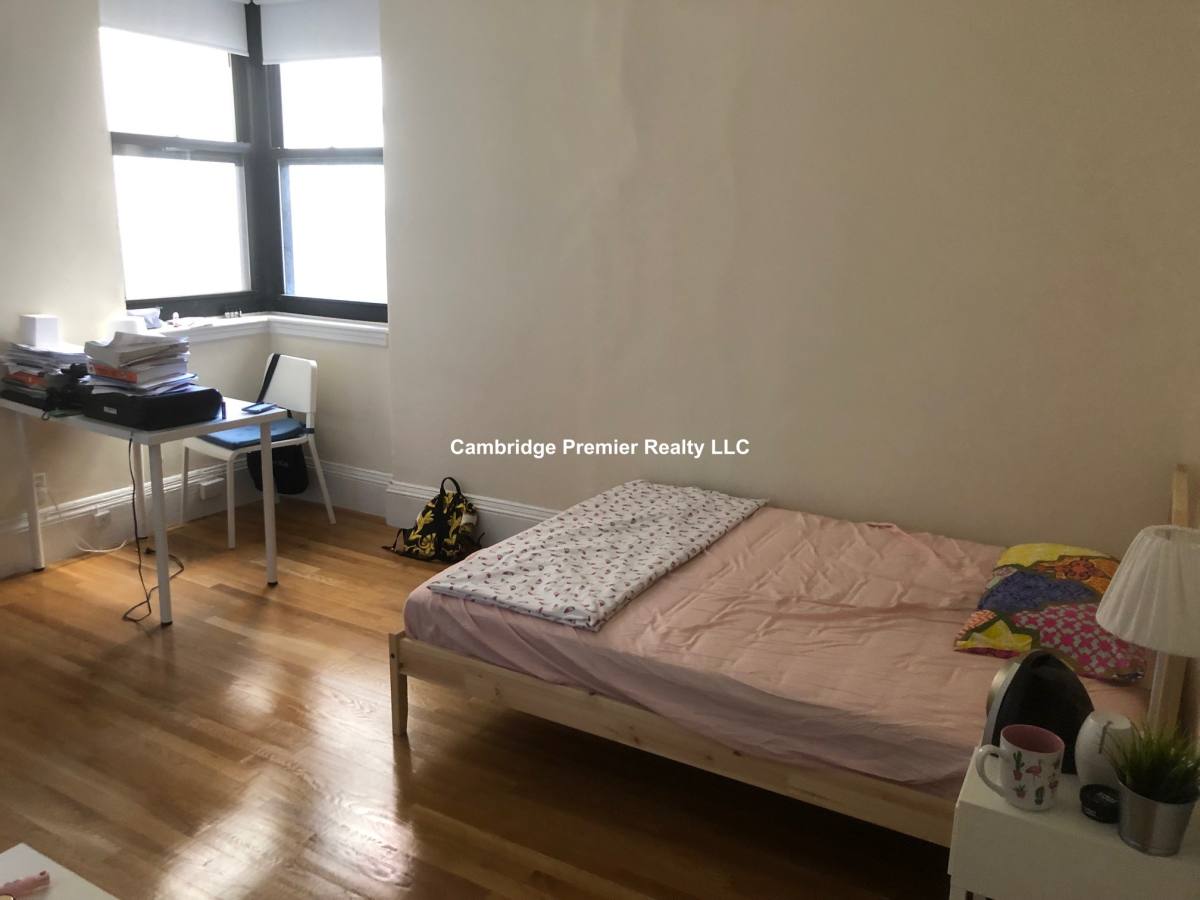 Apartment for rent at 504 Beacon St #32, Boston, MA 02115