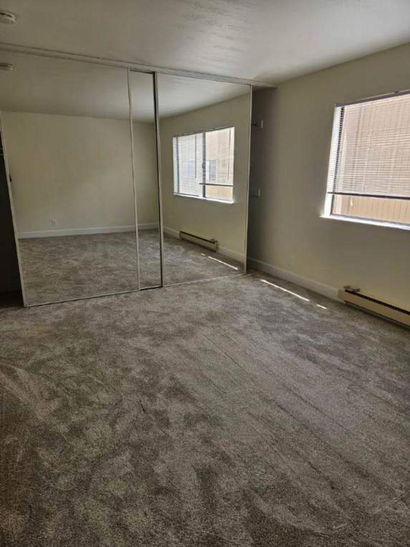 Apartment for rent at 984 Kiely Blvd, Santa Clara, CA 95051