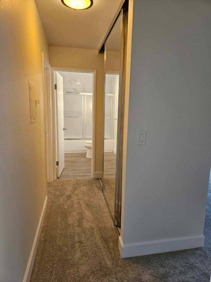 Apartment for rent at 984 Kiely Blvd, Santa Clara, CA 95051